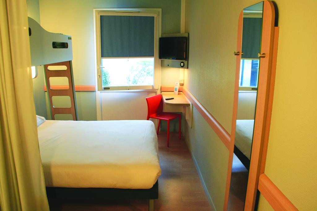 Ibis Budget Saint Pourcain الغرفة الصورة